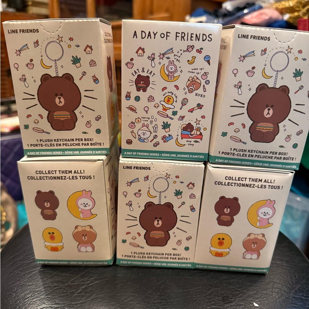 Line Friends Keychain Box unopened -6 boxes total - Picture 6 of 7